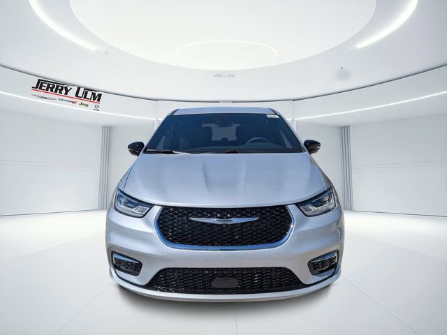 New 2026 Chrysler Pacifica Select FWD image 8