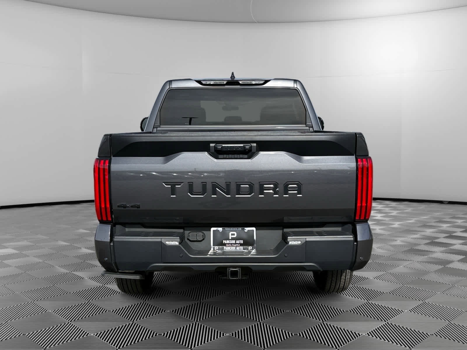 Used 2023 Toyota Tundra SR5 w/ SR5 Convenience Package image 4
