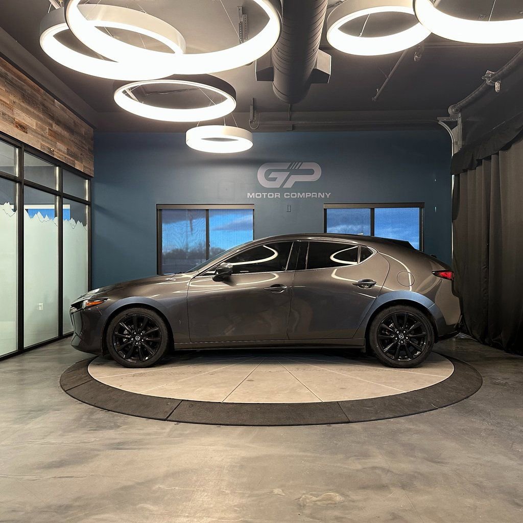 Used 2019 MAZDA MAZDA3 AWD Hatchback w/ Premium Pkg image 6