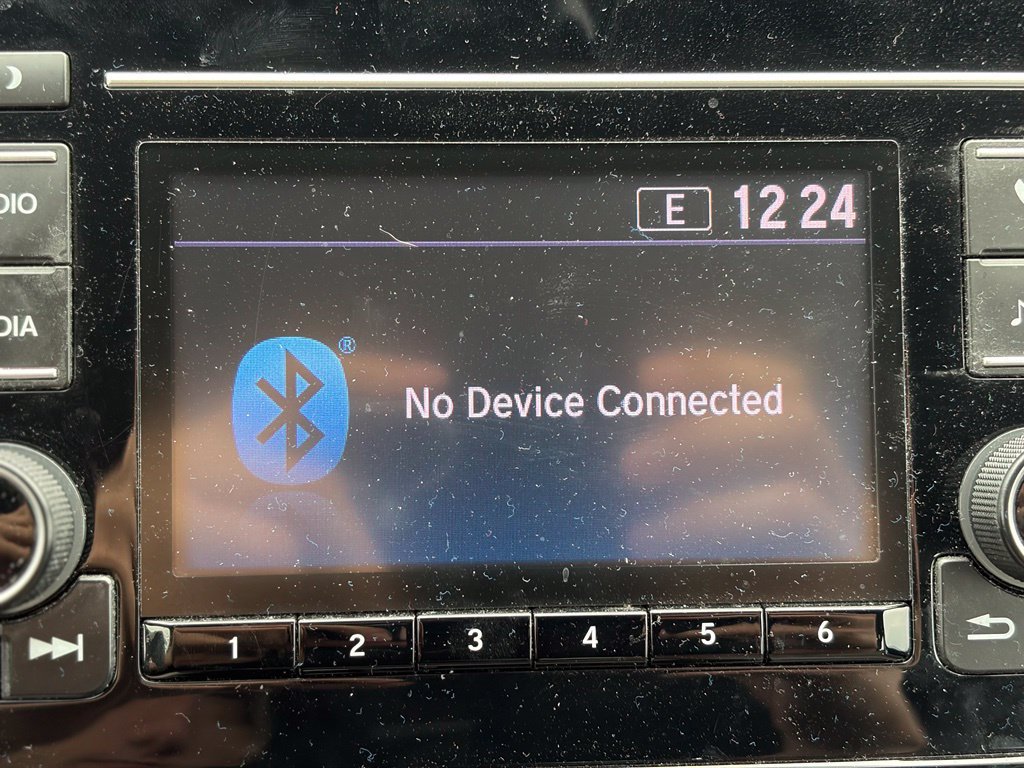 Used 2018 Honda CR-V LX image 31