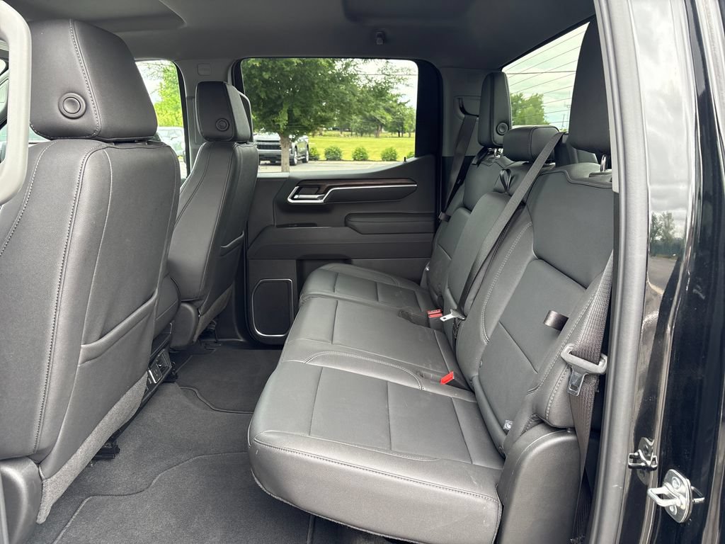 Certified 2026 GMC Sierra 1500 SLT AWD/4WD image 33