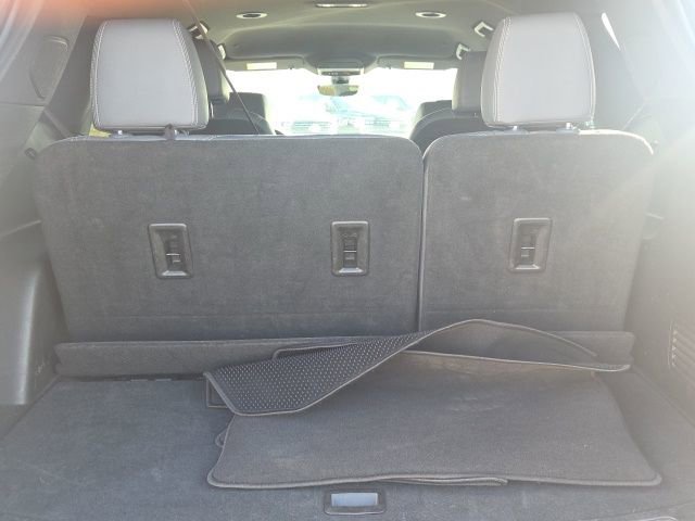 Used 2024 Buick Enclave Premium image 11