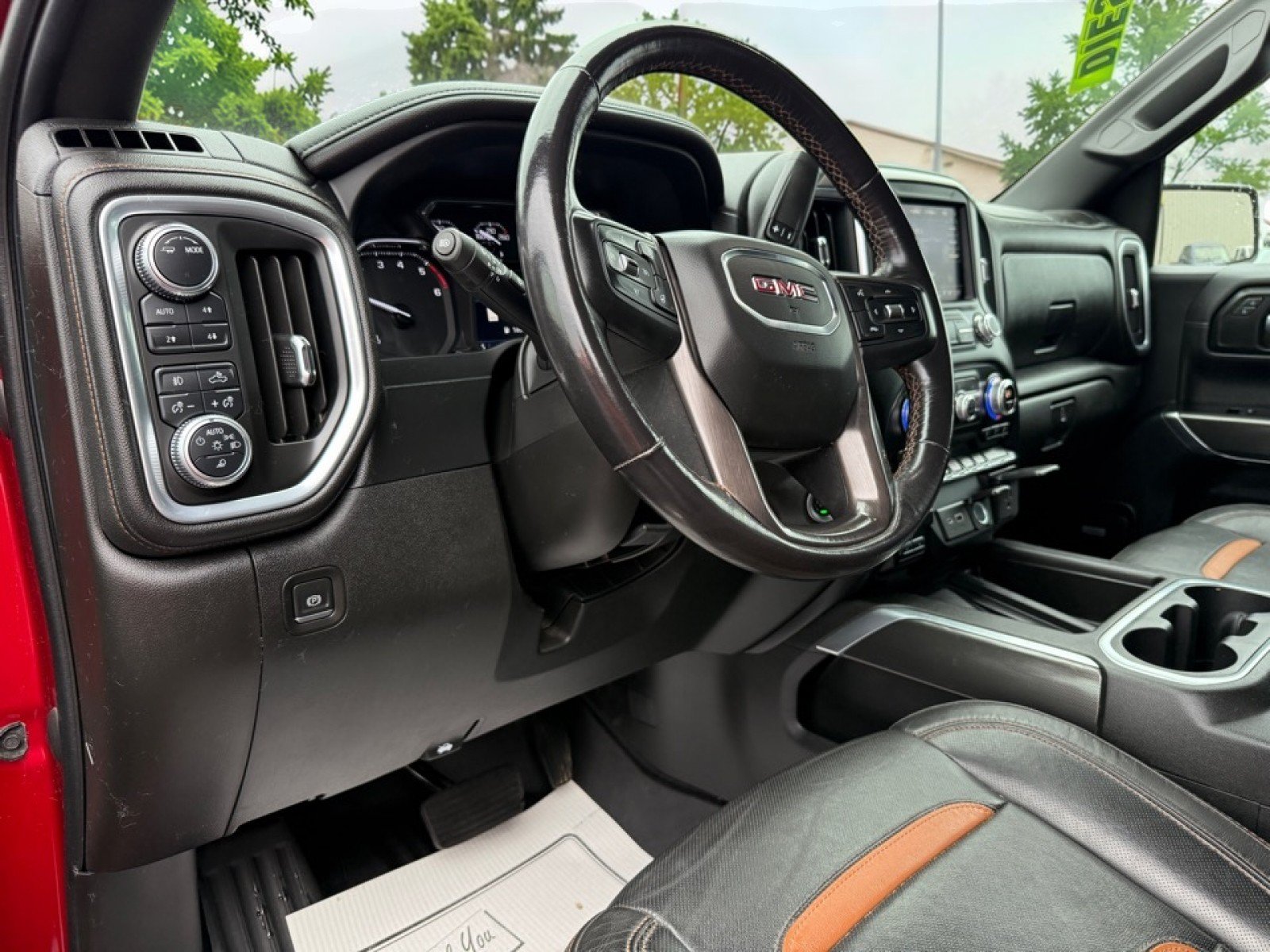 Used 2021 GMC Sierra 1500 AT4 w/ AT4 Preferred Package AWD/4WD image 24