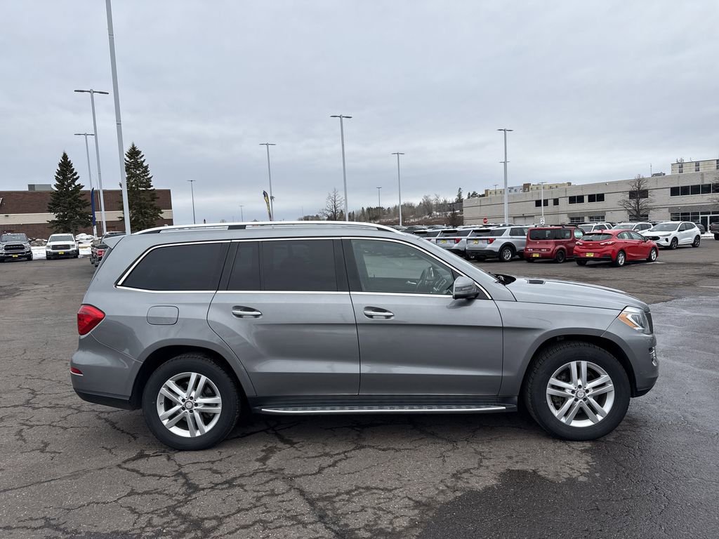 Used 2015 Mercedes-Benz GL 450 4MATIC image 5