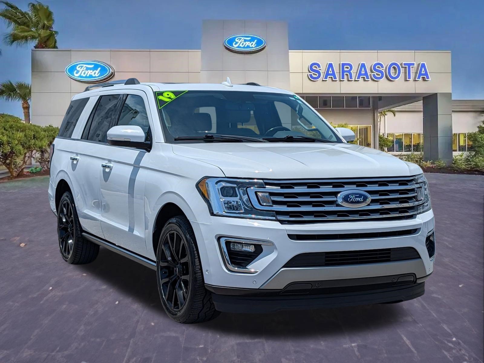 Used 2019 Ford Expedition Limited RWD image 1