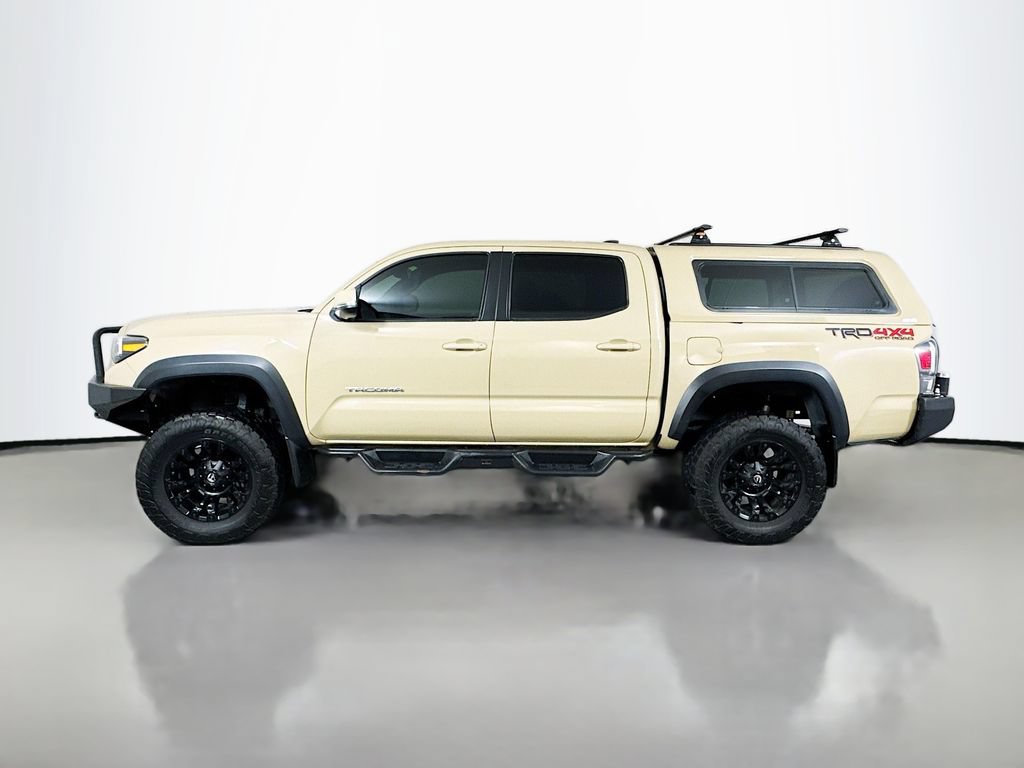 Used 2020 Toyota Tacoma TRD Off-Road w/ Technology Package AWD/4WD image 8