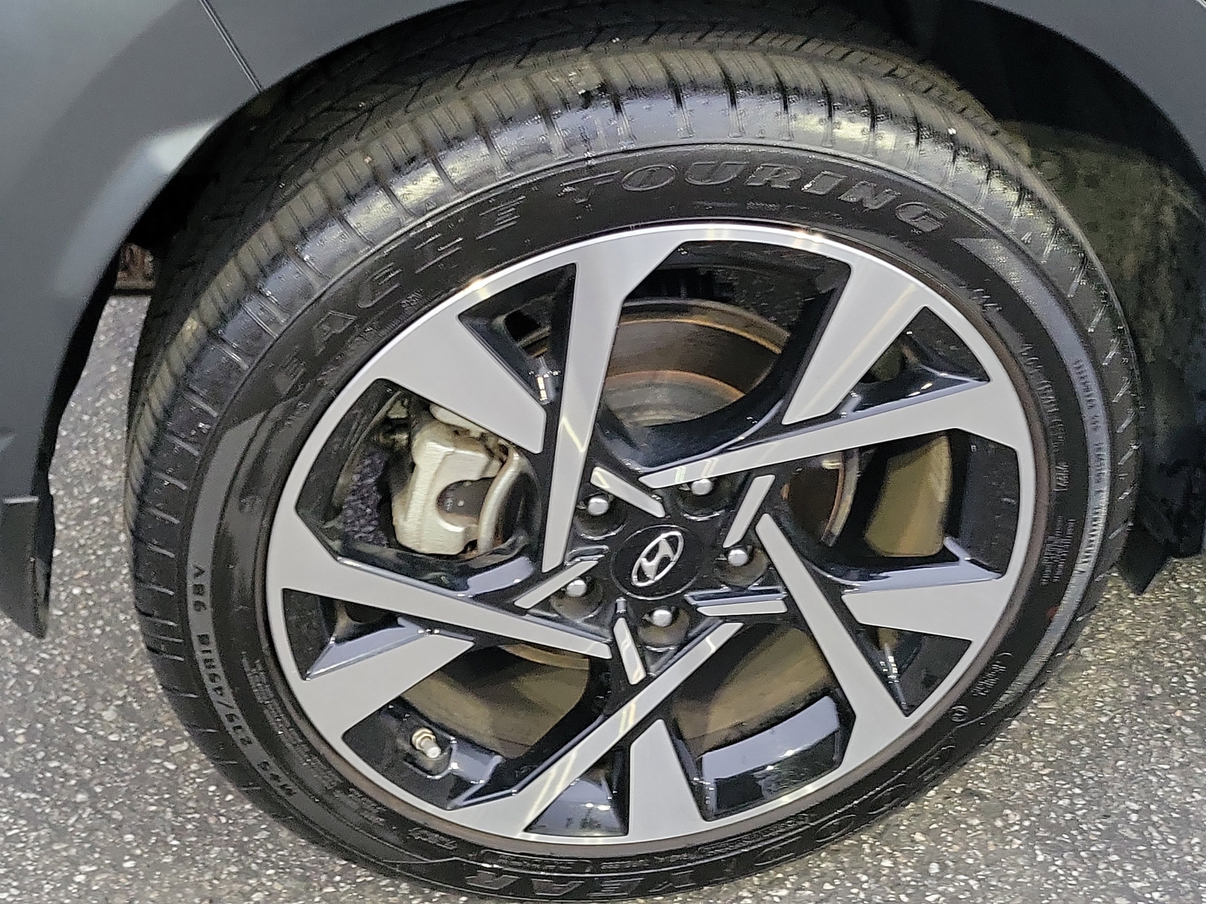 Certified 2023 Hyundai Kona Limited image 24