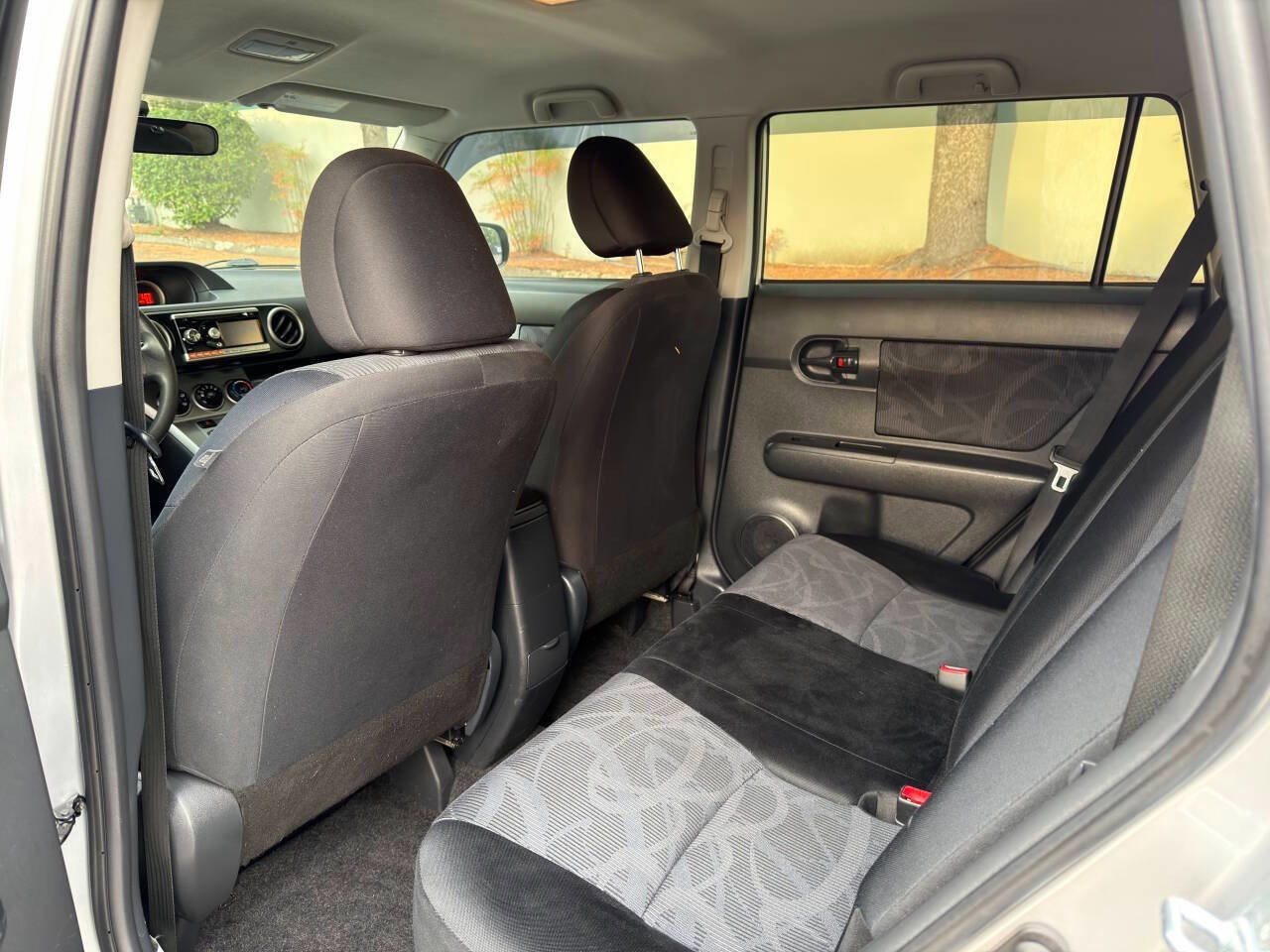 Used 2011 Scion xB image 23