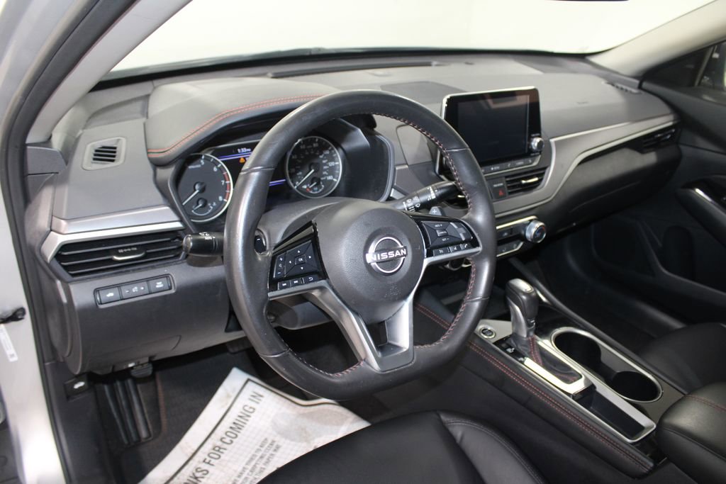 Used 2024 Nissan Altima 2.5 SR image 19