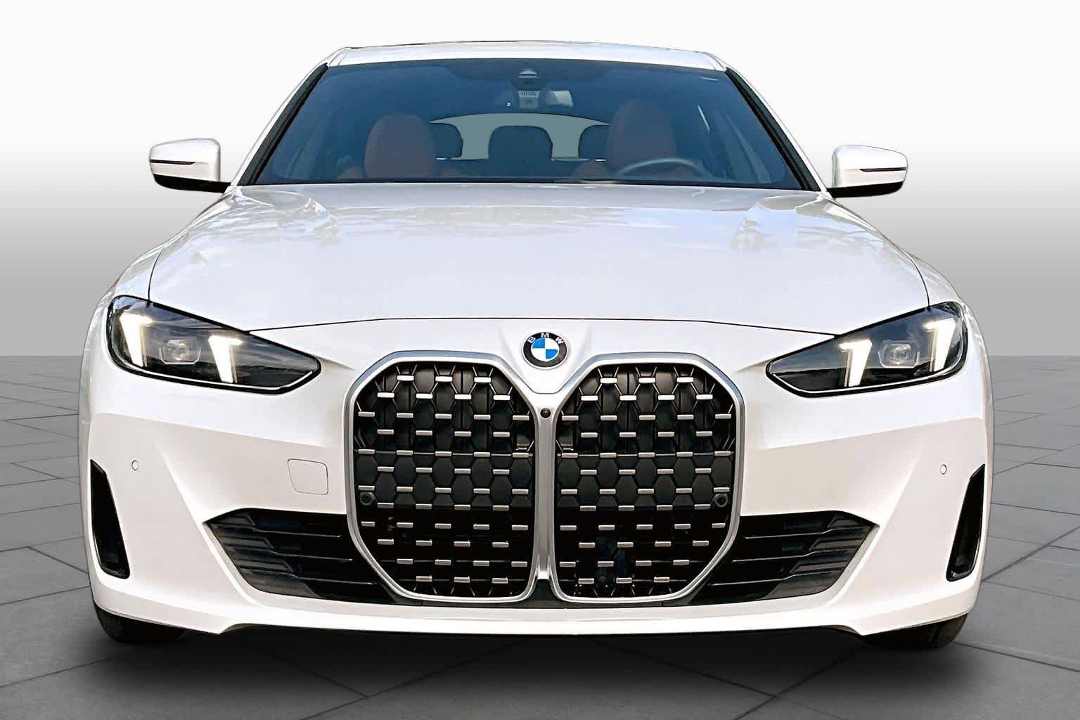 Certified 2025 BMW 430i xDrive AWD/4WD image 4