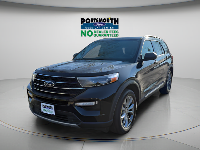 Used 2022 Ford Explorer XLT w/ Equipment Group 202A AWD/4WD image 16