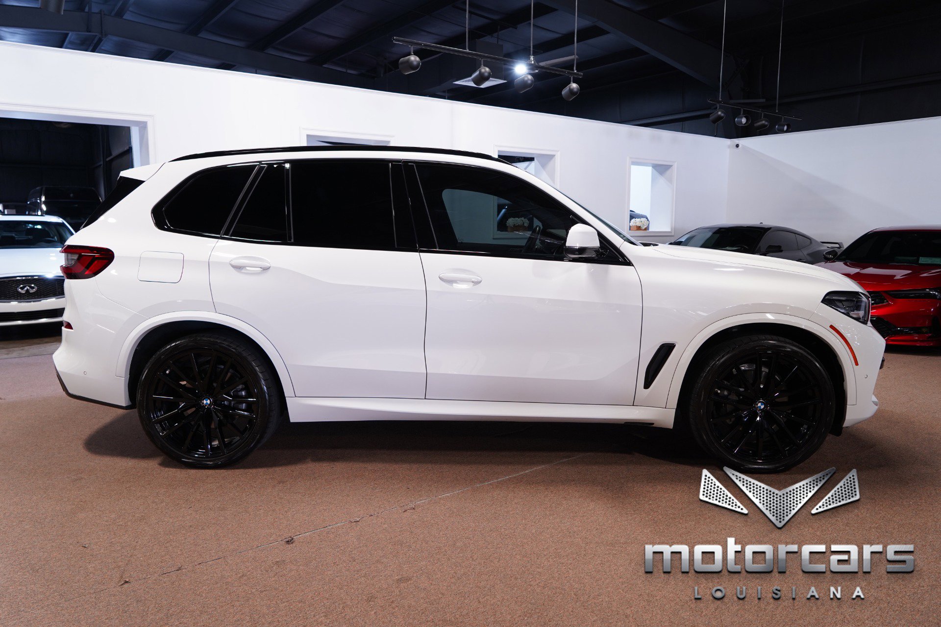 Used 2023 BMW X5 xDrive40i w/ M Sport Package image 8