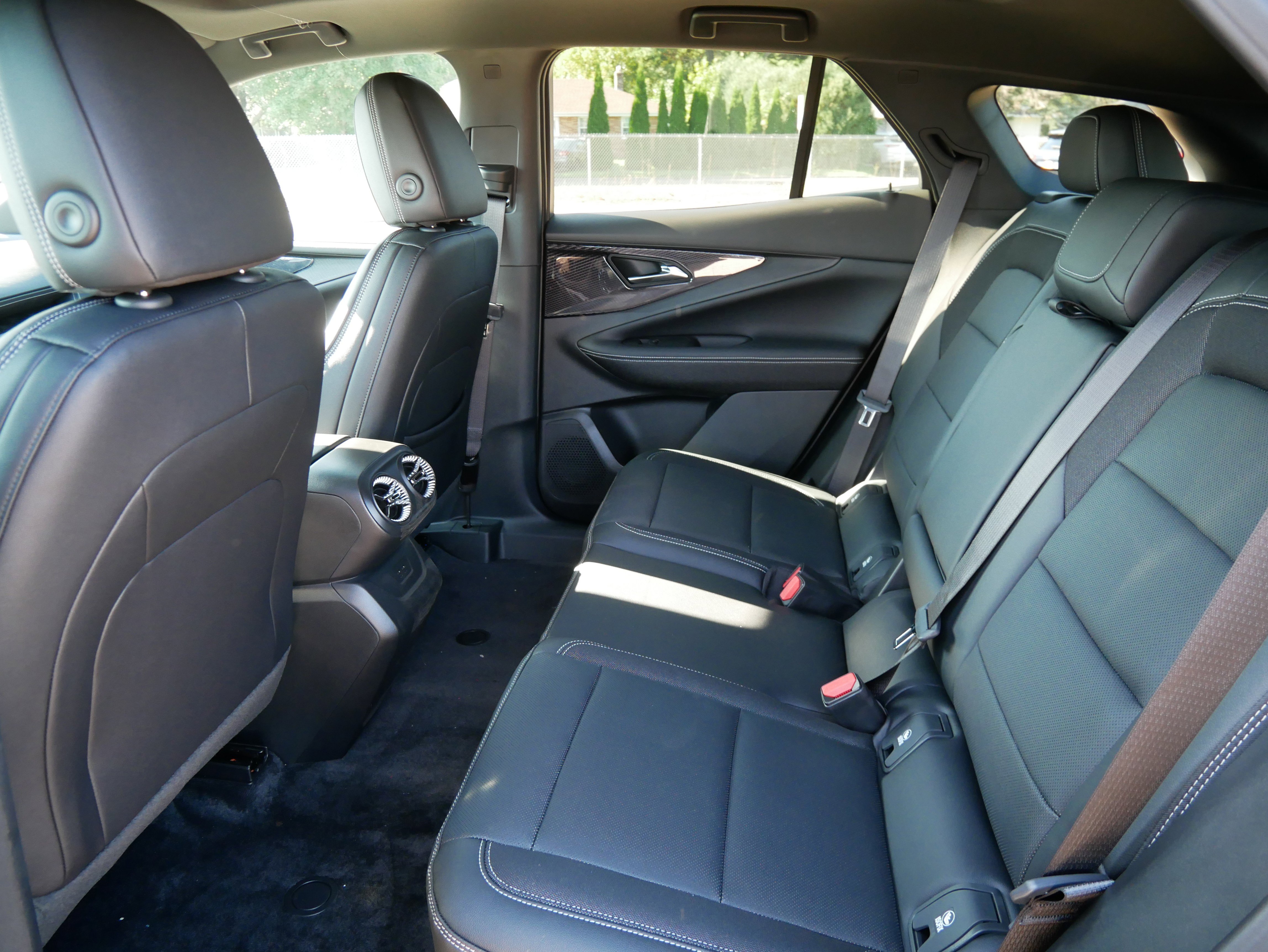 New 2026 Chevrolet Blazer EV LT image 5