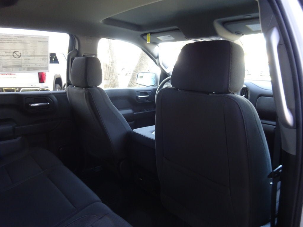 New 2026 Chevrolet Silverado 1500 Custom RWD image 21