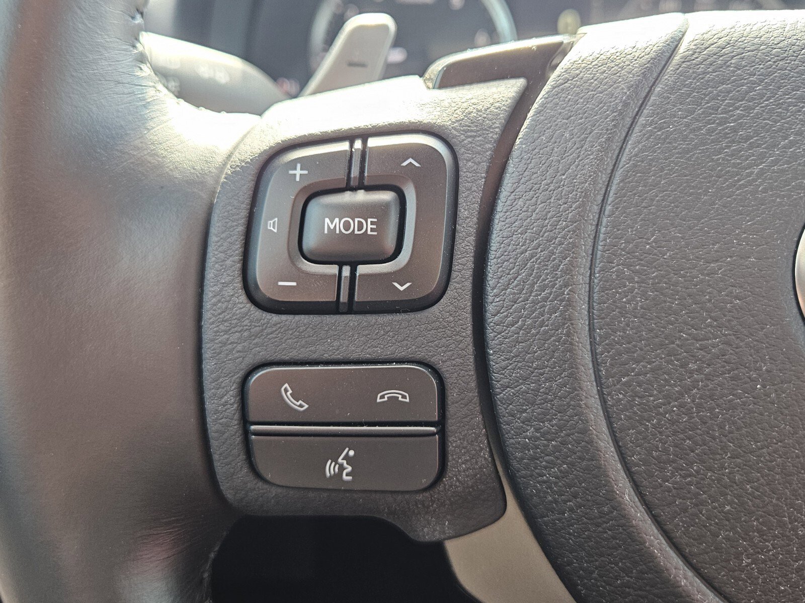 Certified 2023 Lexus IS 350 F Sport RWD image 27