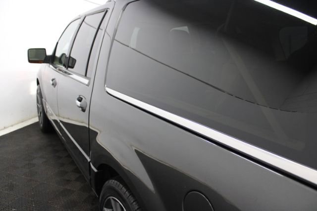 Used 2017 Lincoln Navigator L Reserve image 8