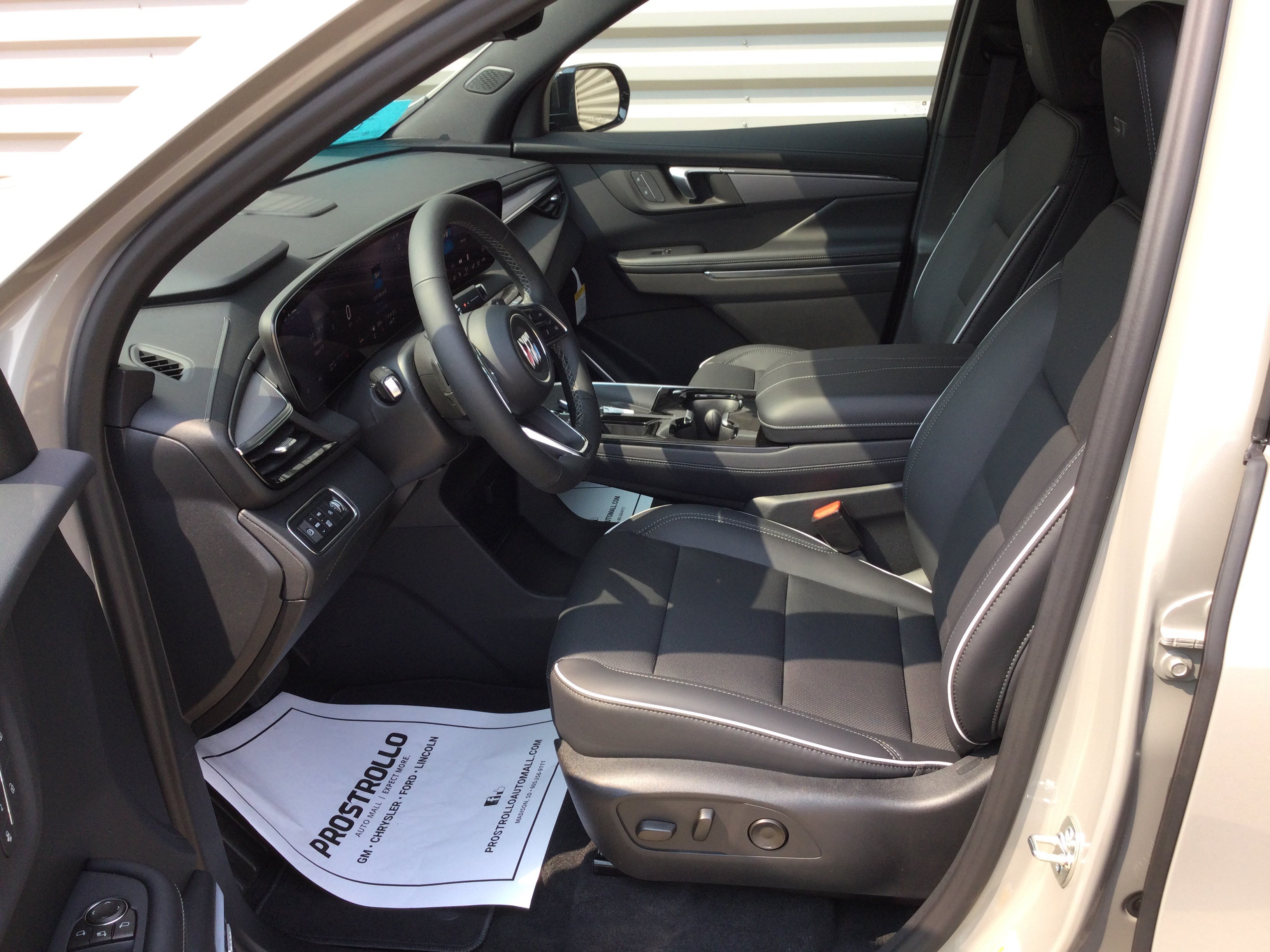 New 2027 Buick Enclave Sport Touring w/ Power Package AWD/4WD image 7