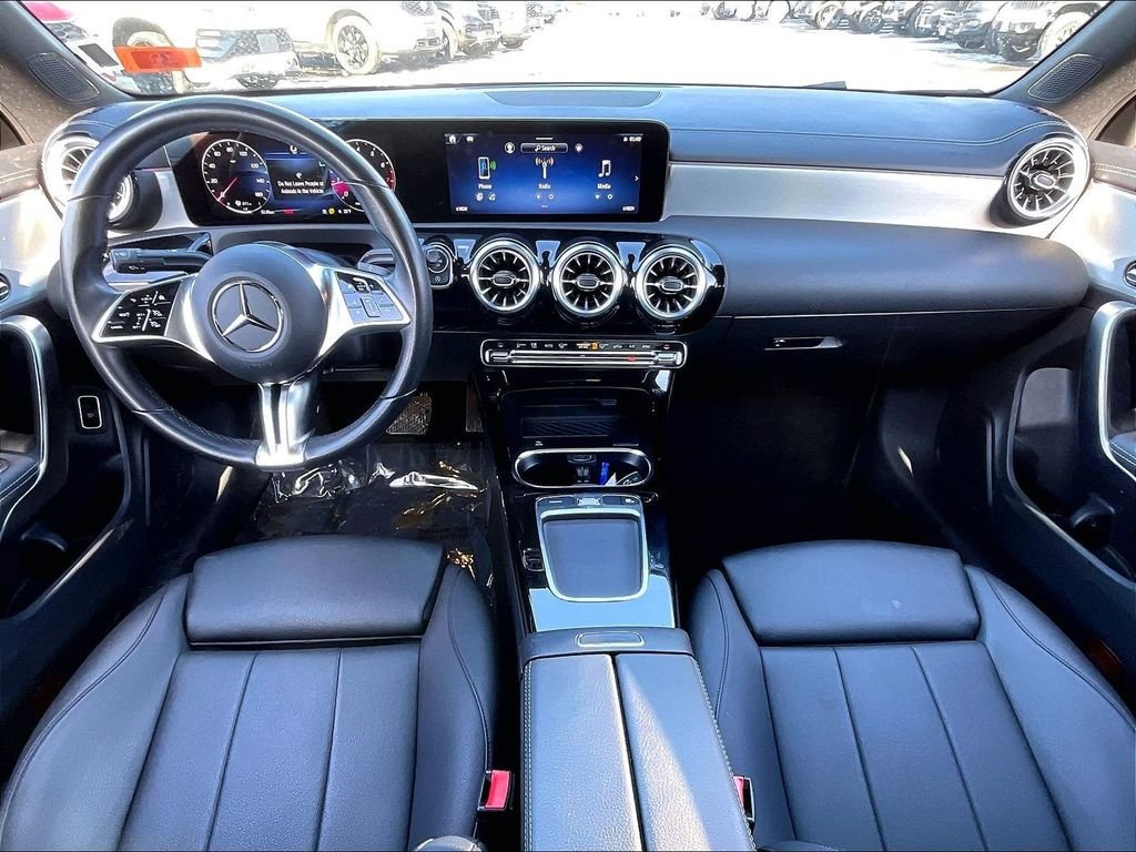 Used 2025 Mercedes-Benz CLA 250 4MATIC image 20