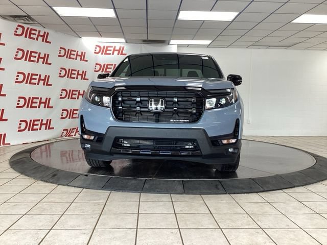 Used 2025 Honda Ridgeline Black Edition image 2