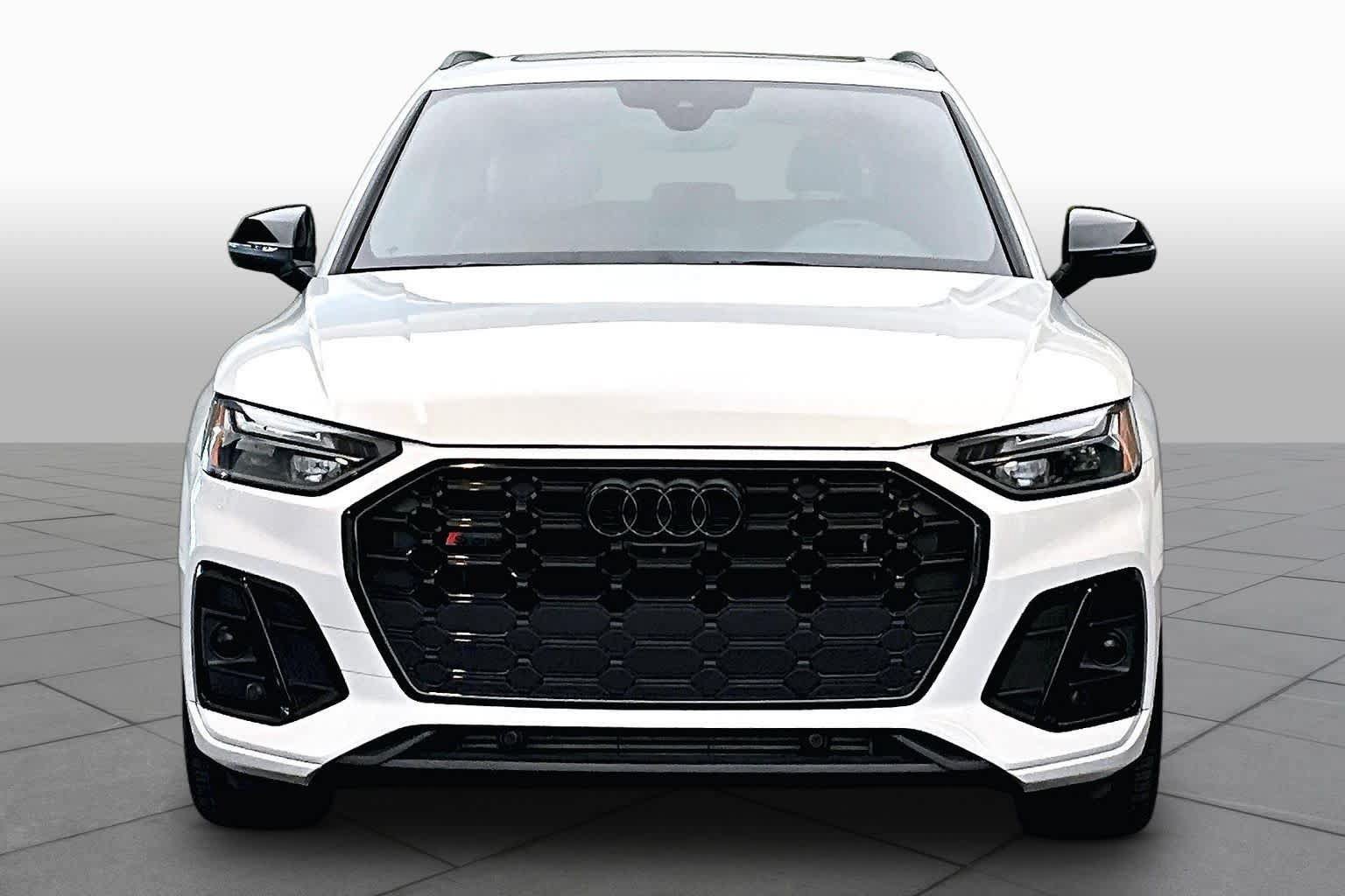 Used 2023 Audi SQ5 Premium Plus w/ Premium Plus Package AWD/4WD image 4
