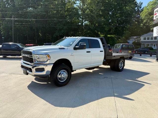 Used 2024 RAM 3500 SLT w/ Quick Order Package 2YG SLT AWD/4WD image 10