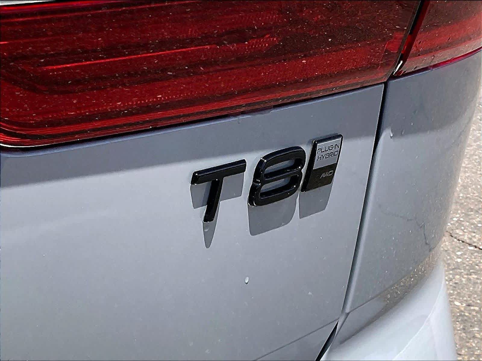 New 2026 Volvo XC60 T8 Ultra w/ Protection Package Premier AWD/4WD image 26
