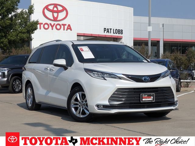 Used 2023 Toyota Sienna Limited