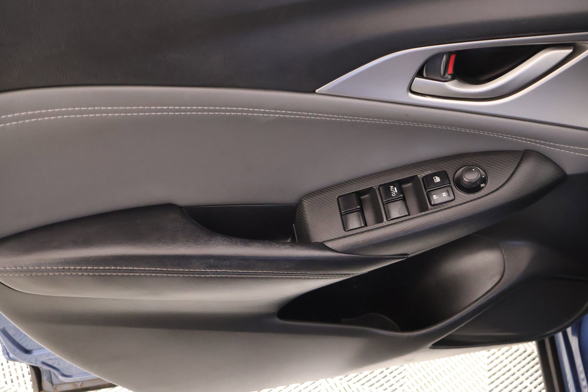 Used 2019 MAZDA CX-3 Touring image 15