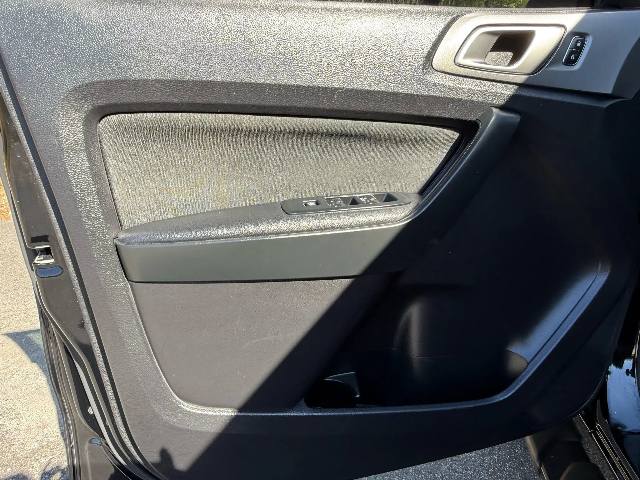 Used 2019 Ford Ranger XLT w/ Equipment Group 301A Mid image 14