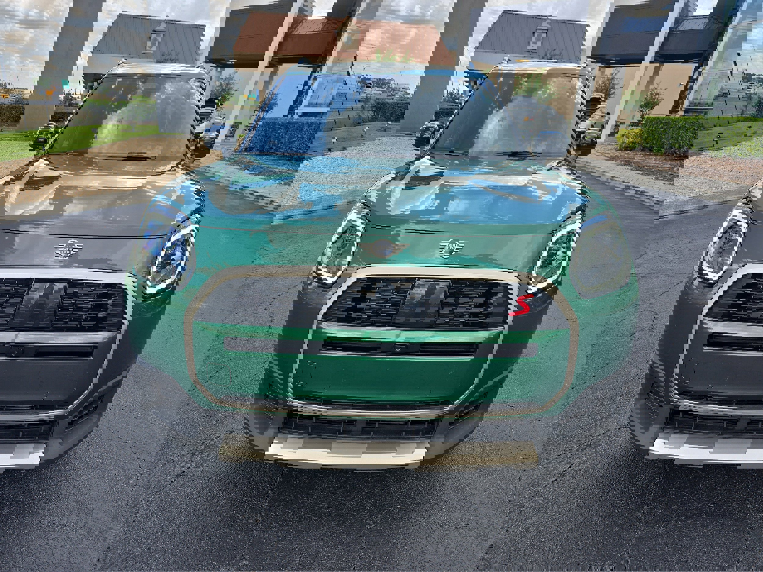 Used 2025 MINI Cooper Countryman S w/ Comfort Package Max image 3