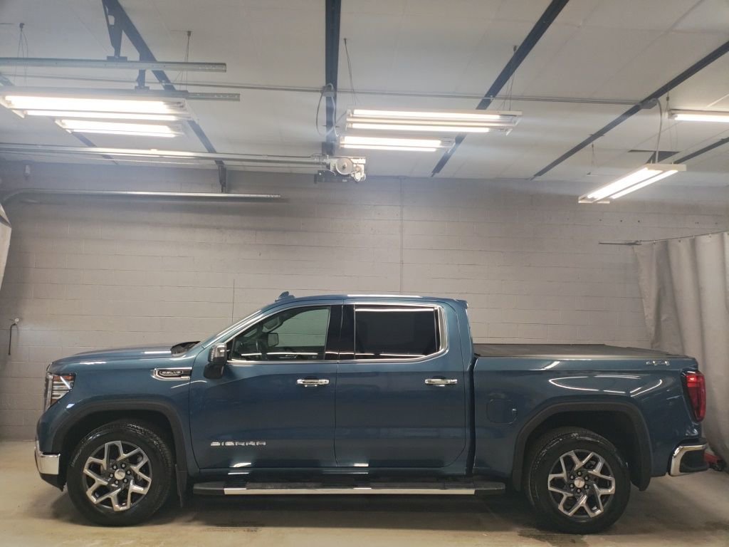 Used 2024 GMC Sierra 1500 SLT w/ SLT Premium Plus Package image 15