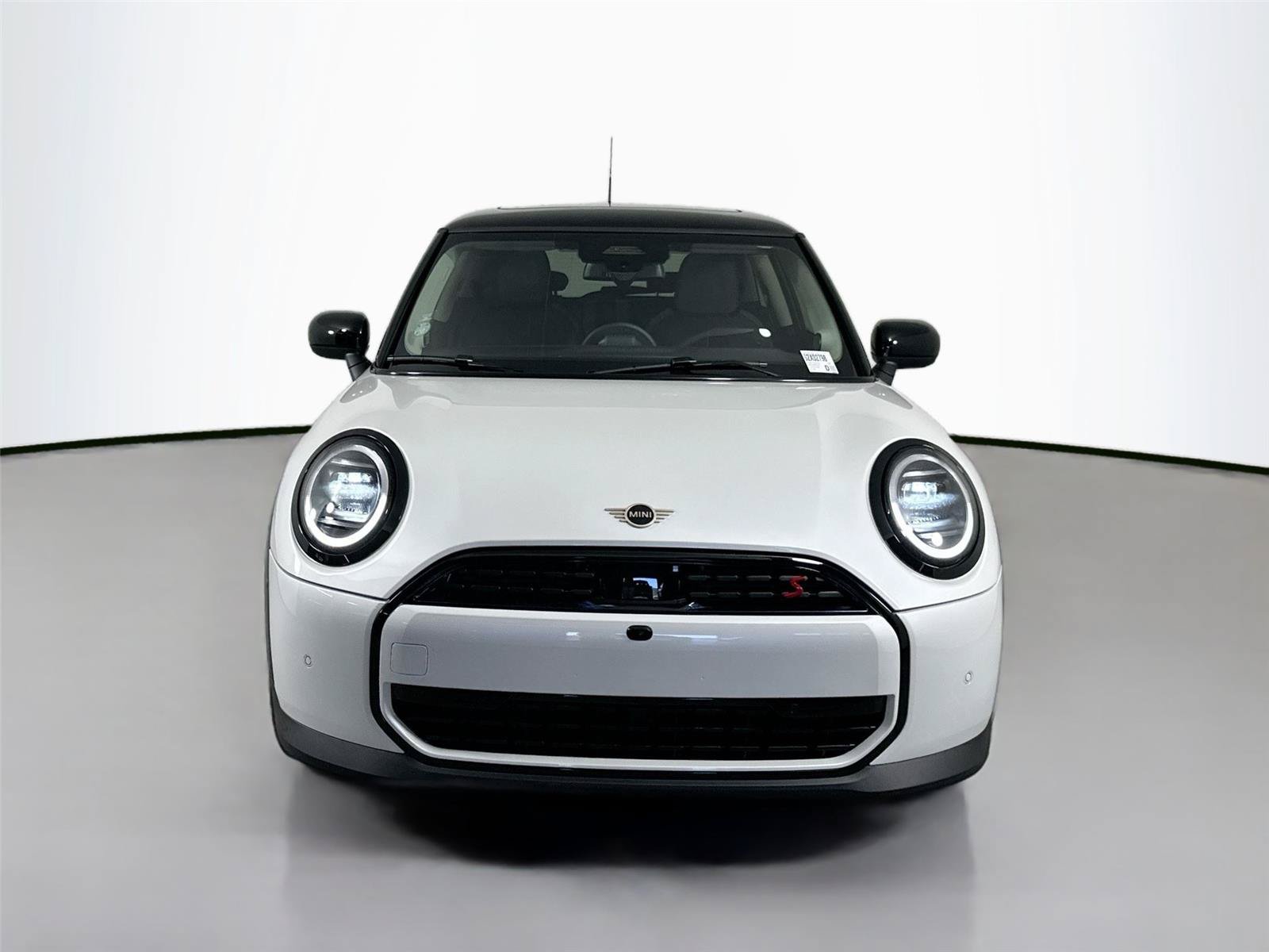 Used 2025 MINI Cooper S FWD image 2