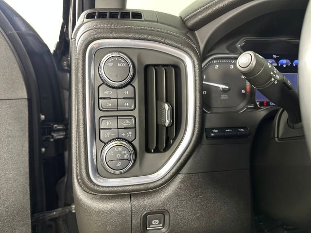 Used 2023 GMC Sierra 2500 Denali w/ Denali Black Diamond Edition image 19