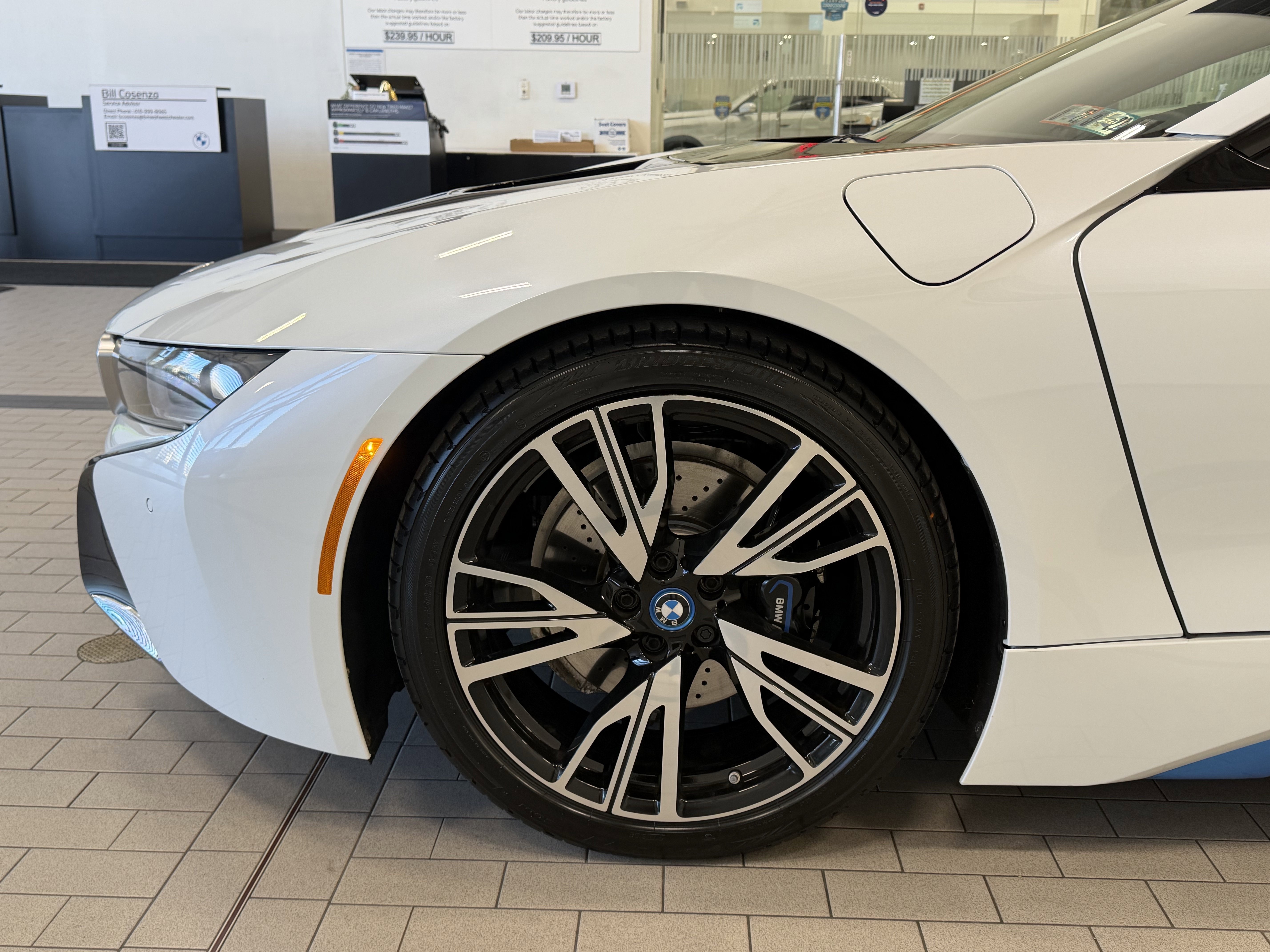 Used 2014 BMW i8 image 7