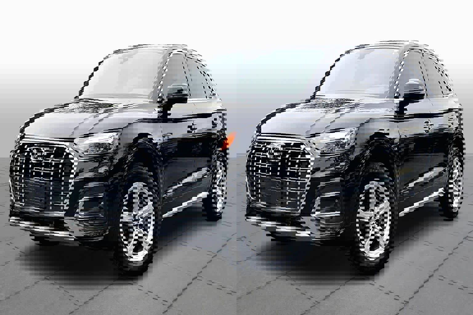 Used 2021 Audi Q5 Premium w/ Convenience Package image 1