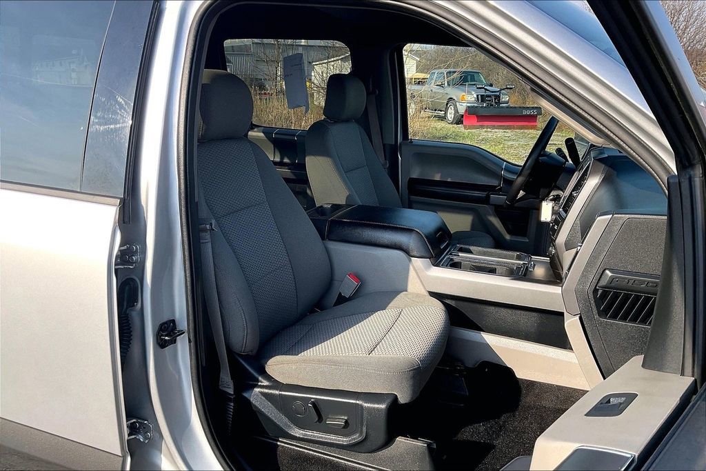 Used 2019 Ford F150 XLT w/ Equipment Group 302A Luxury image 7