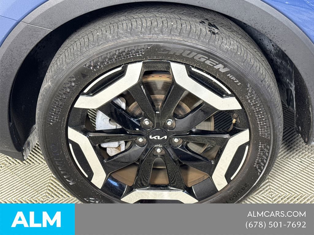Used 2025 Kia Telluride S FWD image 15