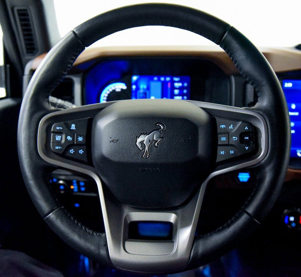 Used 2024 Ford Bronco Outer Banks image 25