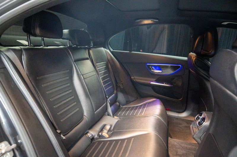 New 2026 Mercedes-Benz C 300 4MATIC Sedan image 14