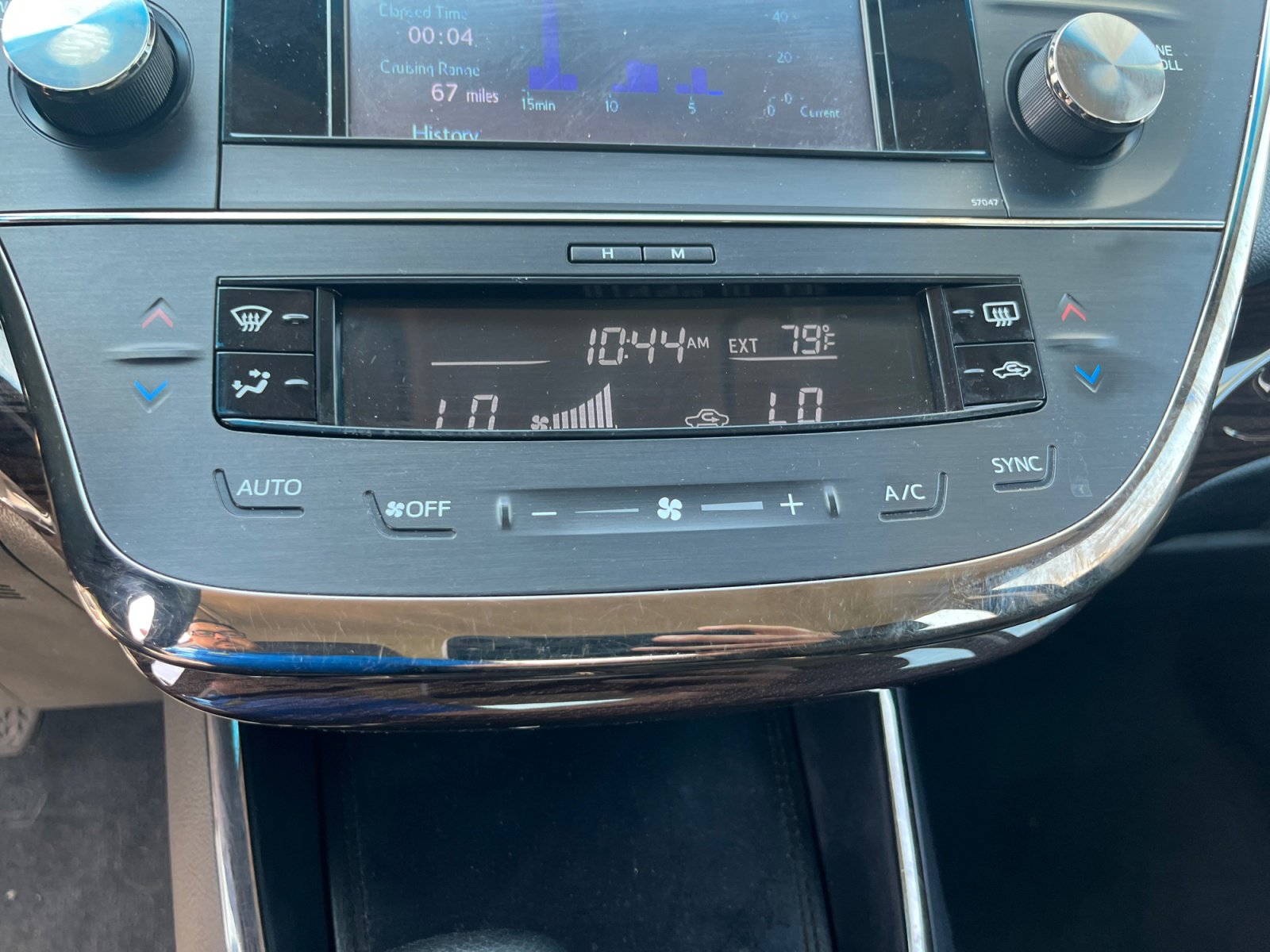 Used 2013 Toyota Avalon XLE image 28