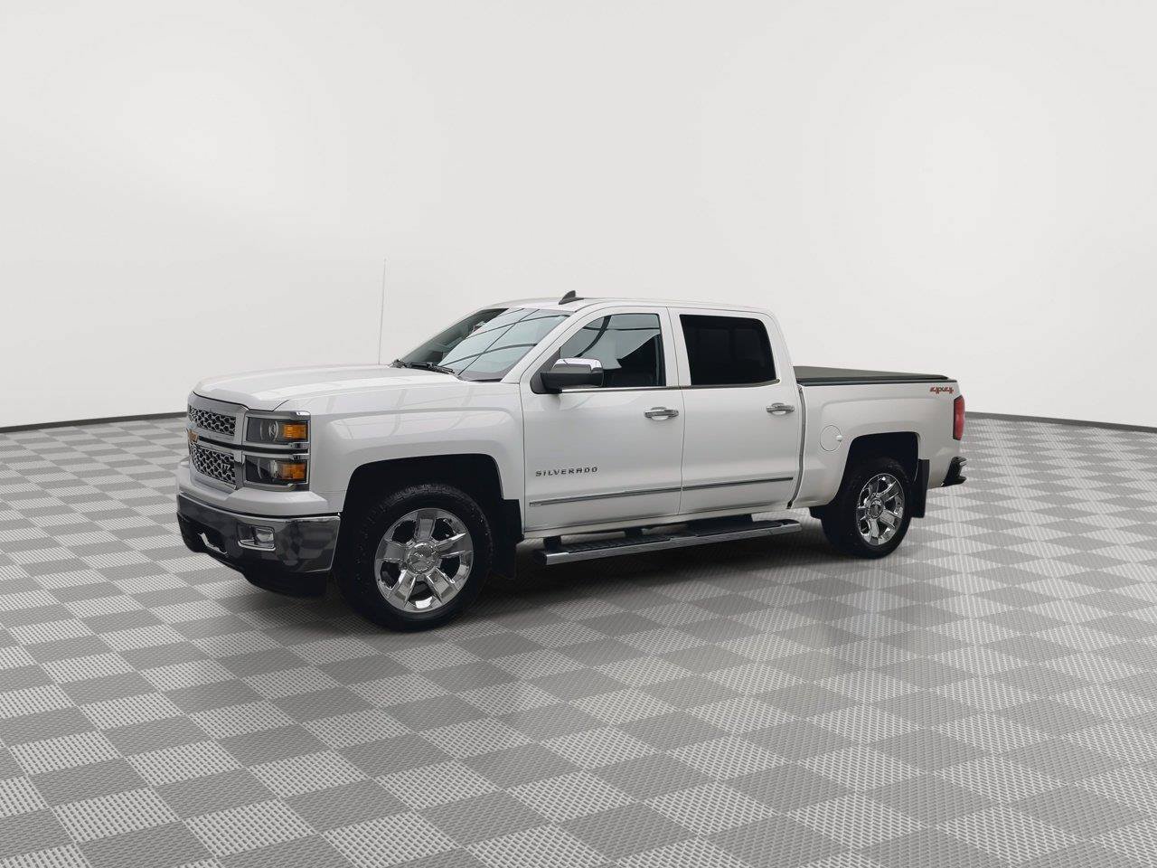 Used 2015 Chevrolet Silverado 1500 LTZ AWD/4WD image 37
