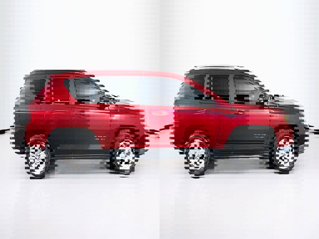 Used 2016 Jeep Compass Sport w/ Power Value Group image 24