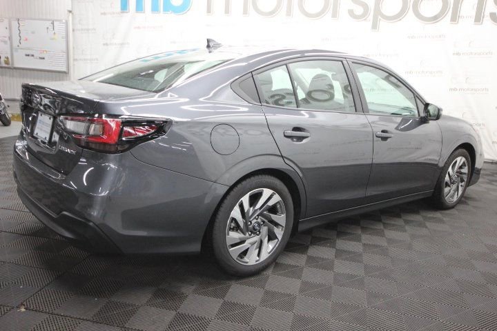 Used 2025 Subaru Legacy Limited image 8