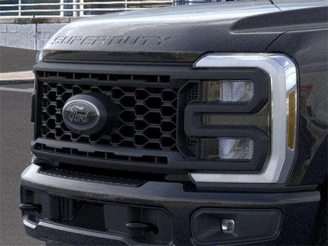 New 2025 Ford F250 Lariat w/ Lariat Ultimate Package image 17