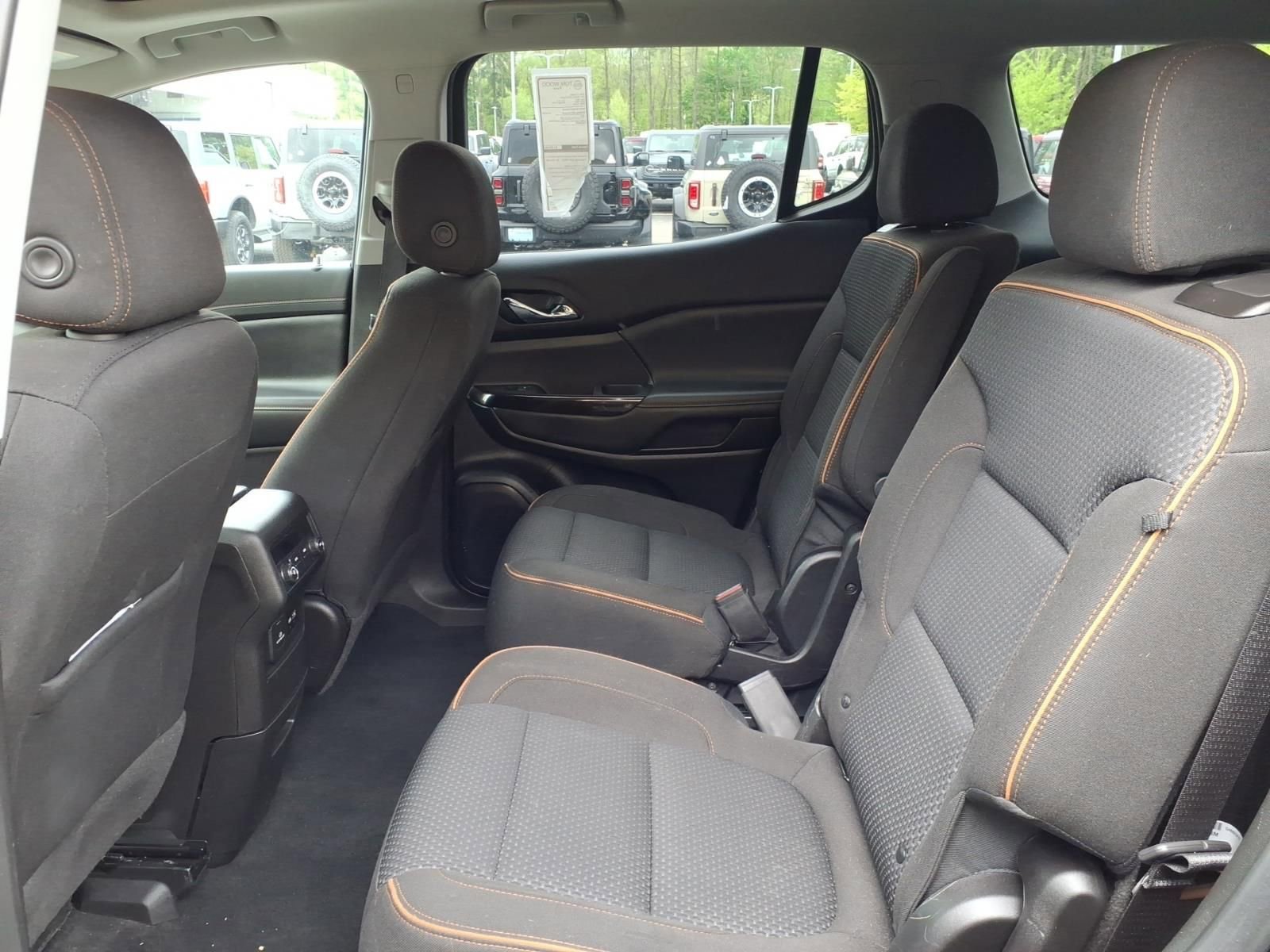 Used 2023 GMC Acadia AT4 AWD/4WD image 30
