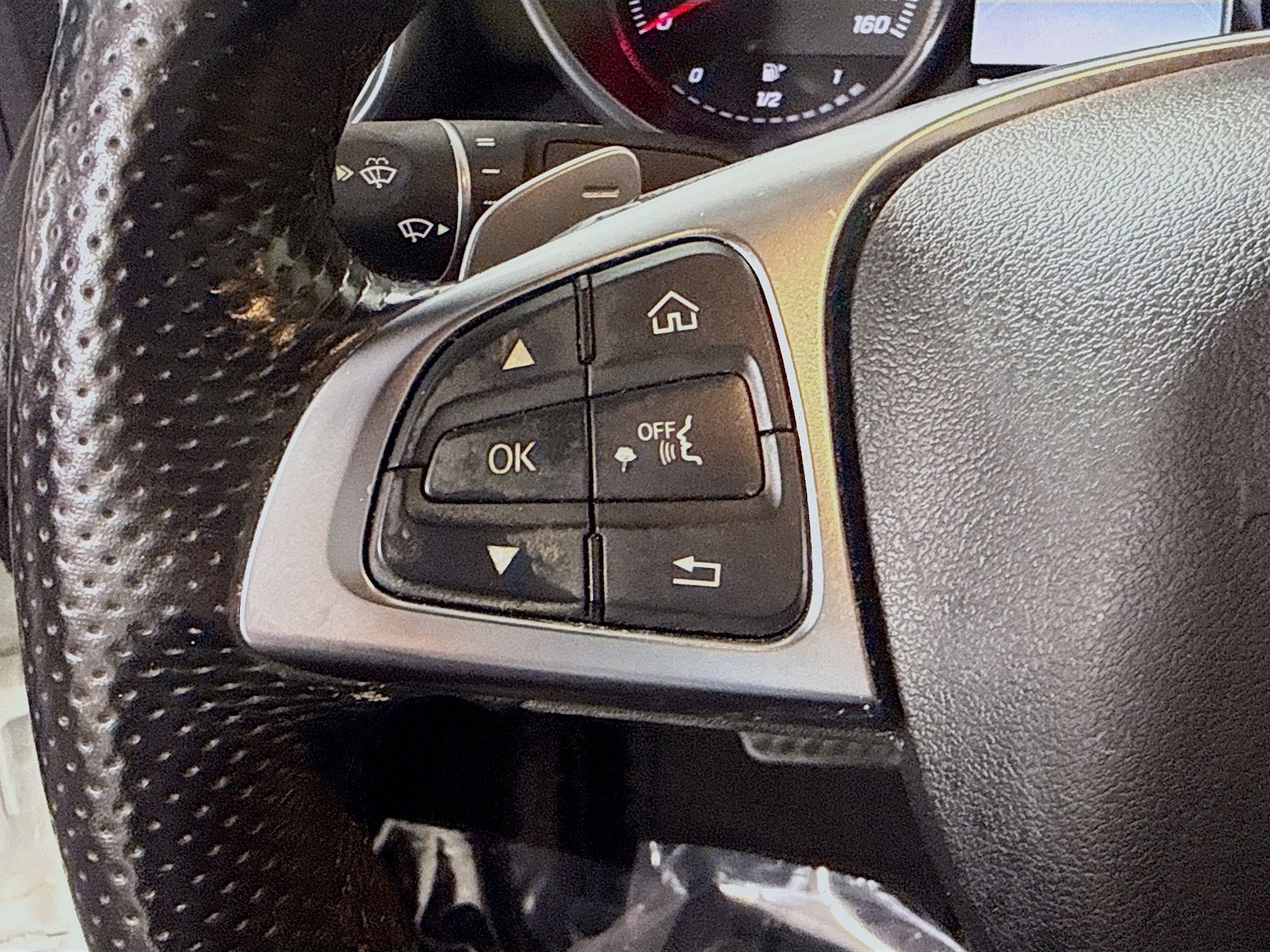 Used 2018 Mercedes-Benz C 300 Cabriolet image 14