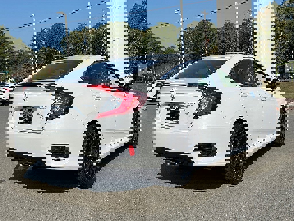 Used 2020 Honda Civic Sport image 3