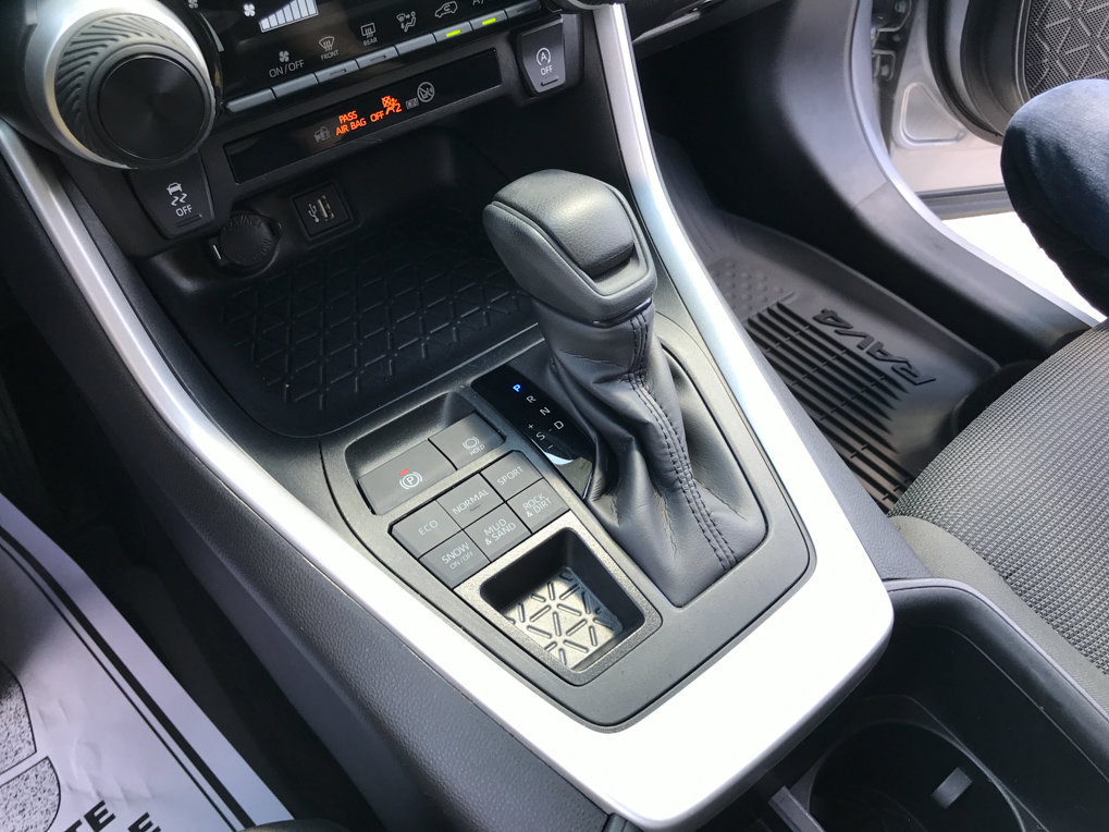 Certified 2024 Toyota RAV4 LE AWD/4WD image 20