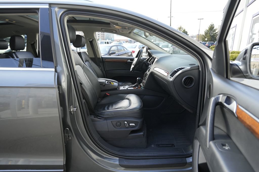 Used 2015 Audi Q7 3.0T Premium Plus w/ Premium Plus Package image 35