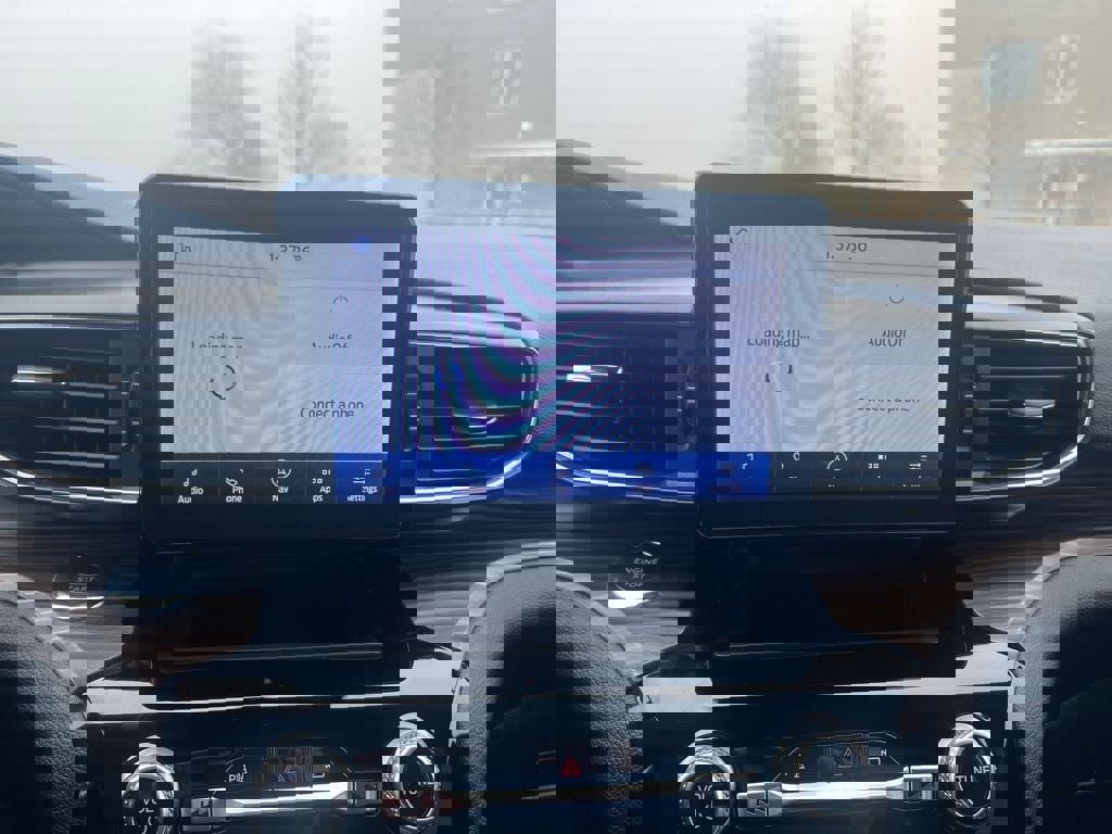 Used 2023 Ford Explorer Limited w/ Equipment Group 301A image 18